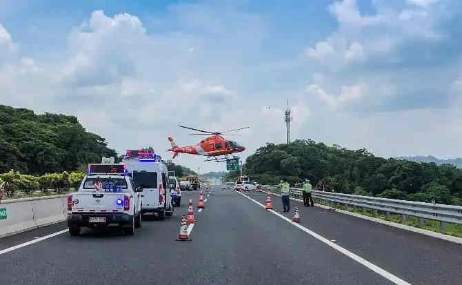 厚街镇高速公路汽车救援案例